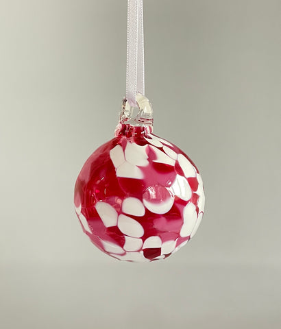 Mini Pink and white ornament